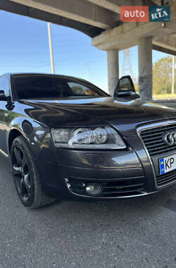 Седан Audi A6 2004 в 