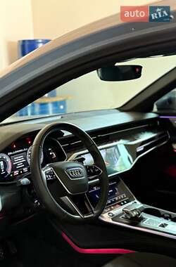 Седан Audi A6 2022 в 