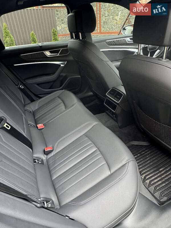 Седан Audi A6 2022 в Вінниці