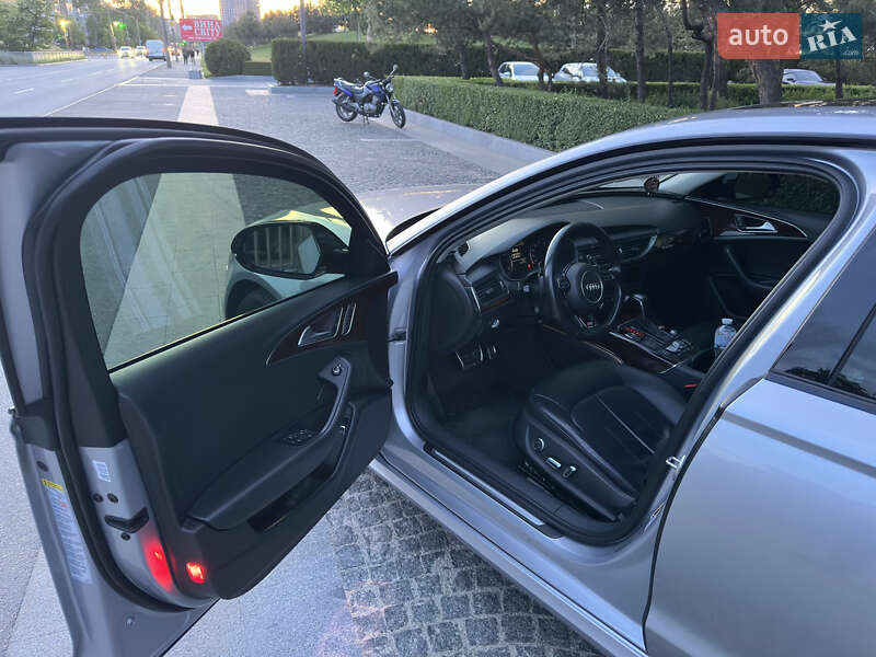 Седан Audi A6 2015 в Днепре