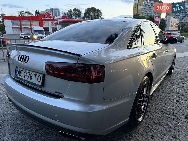 Седан Audi A6 2015 в Днепре