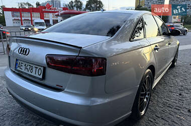 Седан Audi A6 2015 в 