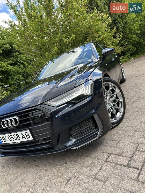 Универсал Audi A6 2019 в 