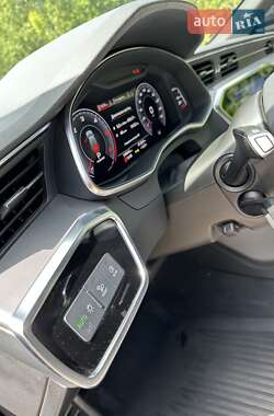 Универсал Audi A6 2019 в 