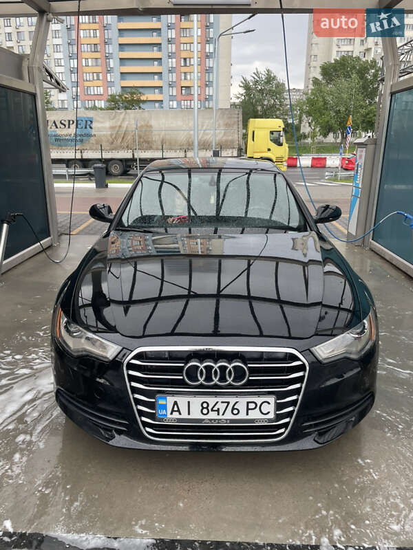 Седан Audi A6 2014 в 