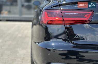 Седан Audi A6 2015 в 