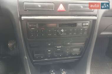 Седан Audi A6 1998 в 