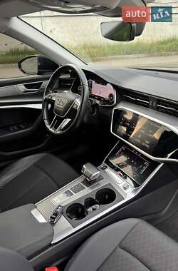 Седан Audi A6 2020 в 