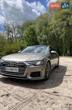 Седан Audi A6 2019 в 