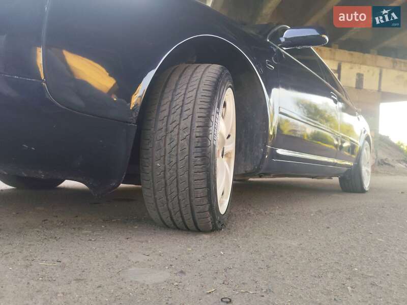Седан Audi A6 1998 в Ровно