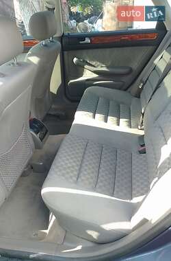 Седан Audi A6 2002 в 