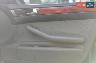 Седан Audi A6 2002 в 