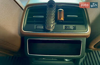 Седан Audi A6 2018 в 