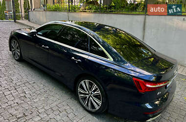 Седан Audi A6 2018 в 