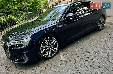 Седан Audi A6 2018 в 
