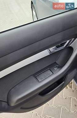 Седан Audi A6 2004 в 