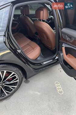Седан Audi A6 2021 в 