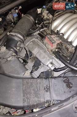 Универсал Audi A6 1998 в 