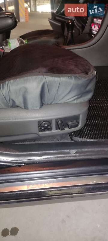 Универсал Audi A6 1998 в Буковеле фото 7 Универсал Audi A6 1998 в Буковеле