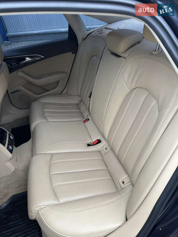 Седан Audi A6 2011 в Виноградове