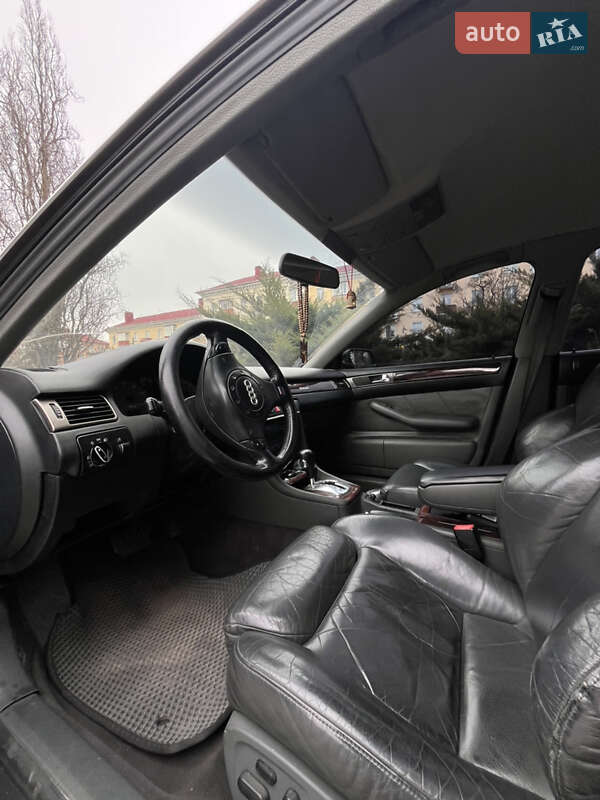 Седан Audi A6 2000 в Чернигове