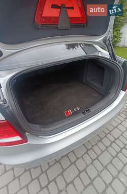 Седан Audi A6 2005 в 