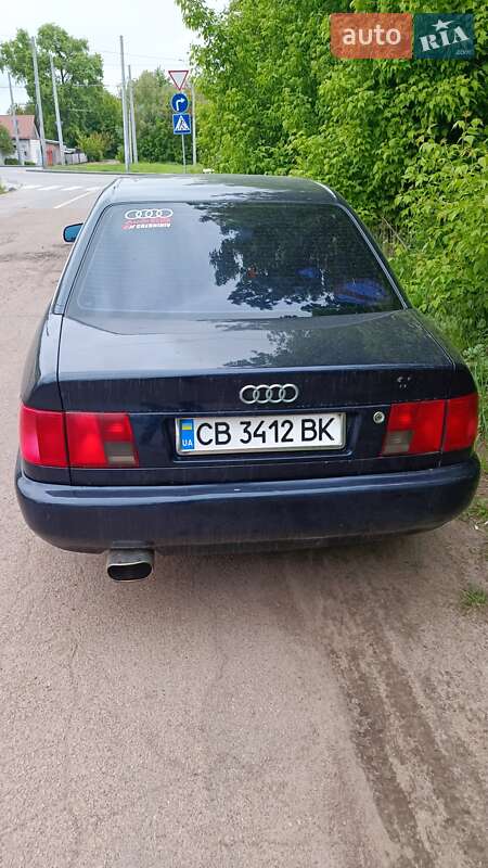 Седан Audi A6 1995 в Чернигове