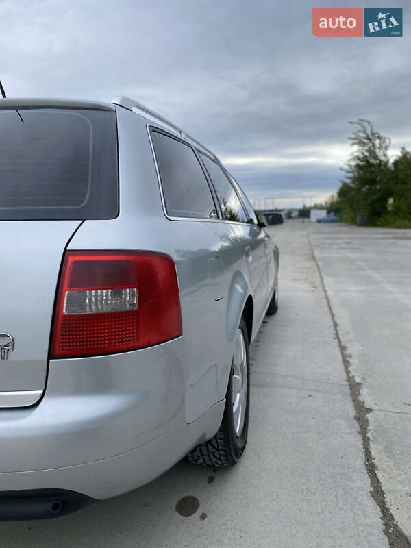 Универсал Audi A6 2004 в Хотине