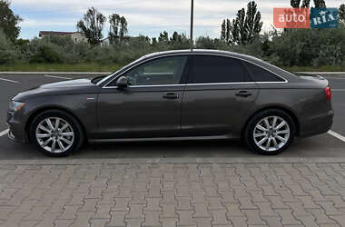 Седан Audi A6 2012 в 
