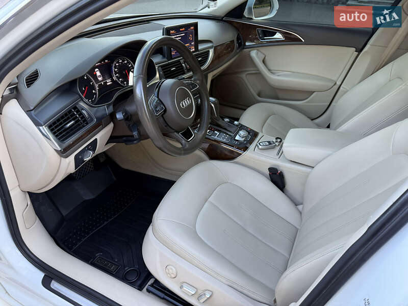 Седан Audi A6 2017 в Ромнах