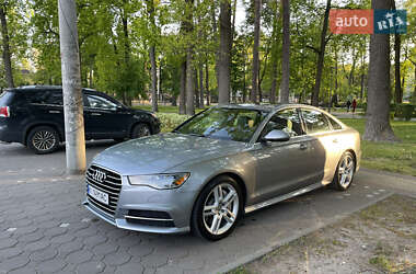 Седан Audi A6 2016 в 