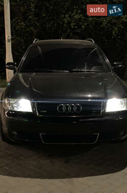 Универсал Audi A6 2002 в 