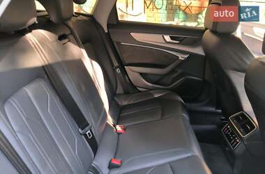 Универсал Audi A6 2018 в 