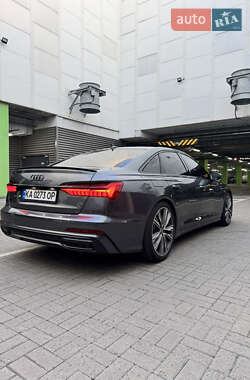 Седан Audi A6 2018 в 