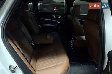 Седан Audi A6 2018 в 