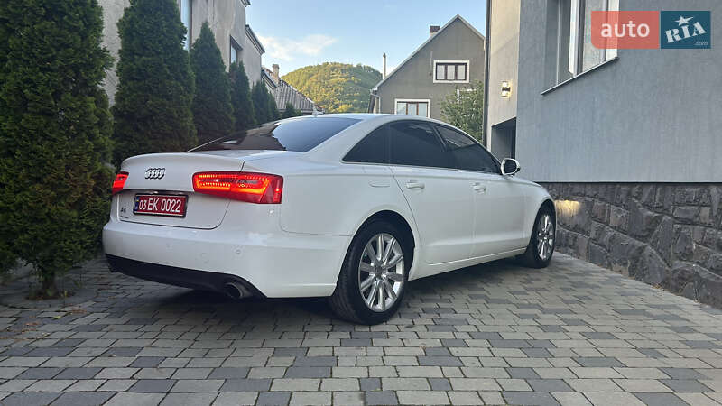 Седан Audi A6 2014 в Мукачевому