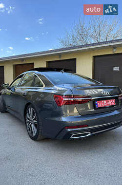 Седан Audi A6 2019 в 