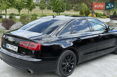 Седан Audi A6 2014 в 