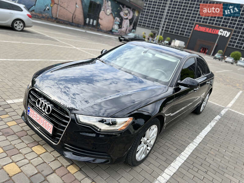 Седан Audi A6 2012 в 