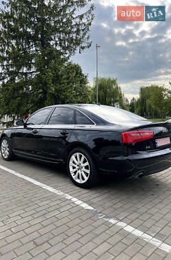 Седан Audi A6 2012 в 