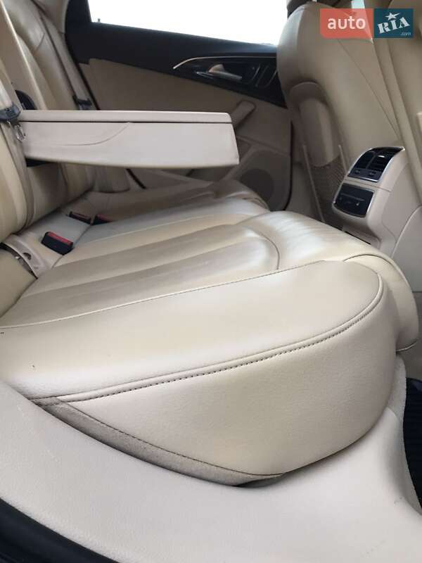 Седан Audi A6 2014 в Луцке