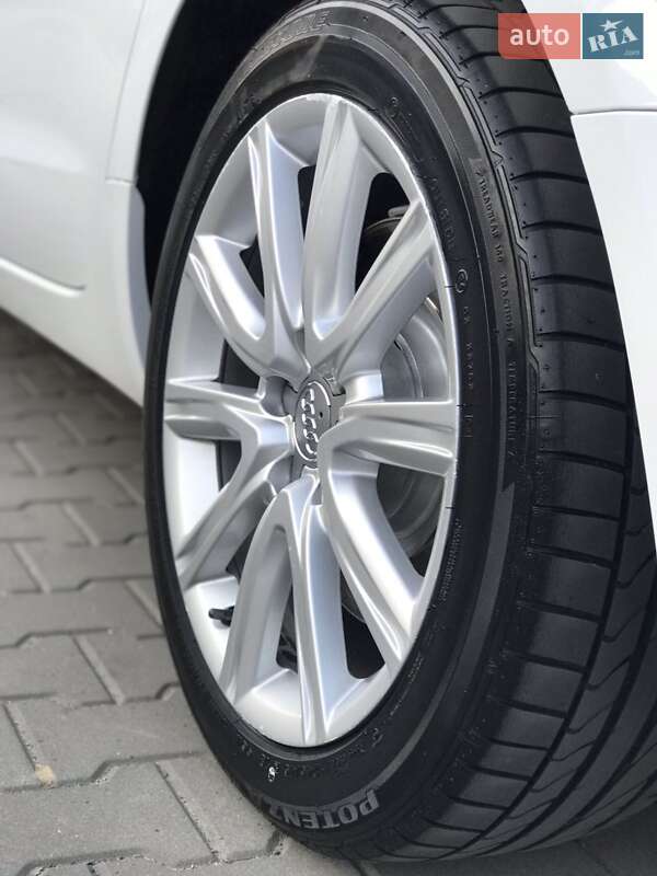 Седан Audi A6 2014 в Луцке