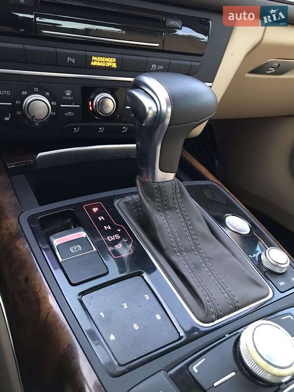 Седан Audi A6 2014 в Луцке