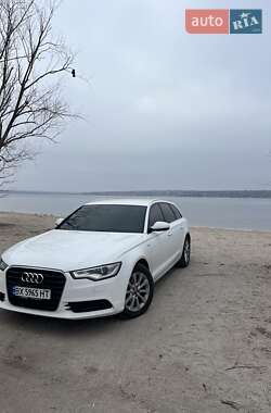 Универсал Audi A6 2012 в 