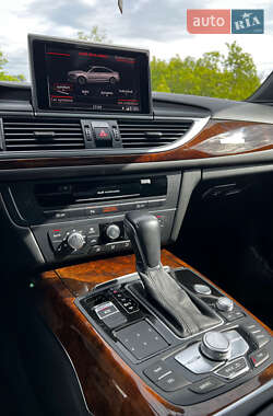 Седан Audi A6 2015 в 