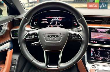 Седан Audi A6 2021 в 