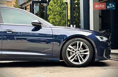 Седан Audi A6 2019 в 