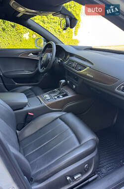 Седан Audi A6 2015 в 