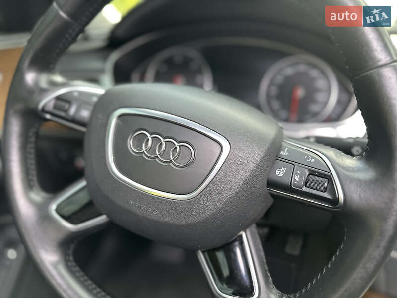 Седан Audi A6 2016 в Одессе