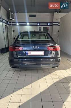 Седан Audi A6 2016 в 